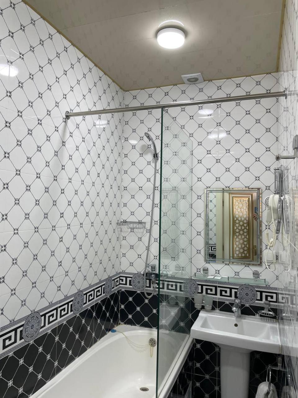 Eurasia Business Hotel 부하라 외부 사진